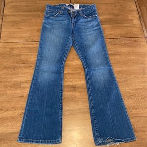 Woman’s low rise curvy boot cut jeans